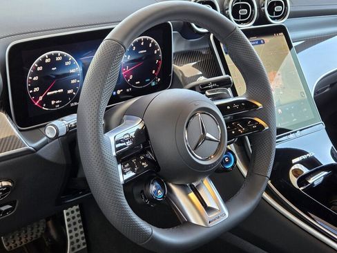 Used 2026 Mercedes-Benz GLC 43 AMG 4MATIC image 25