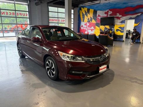Used 2017 Honda Accord EX-L image 26