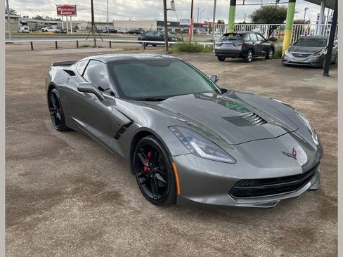 Used 2016 Chevrolet Corvette Stingray Coupe w/ Carbon Flash Badge Package image 1