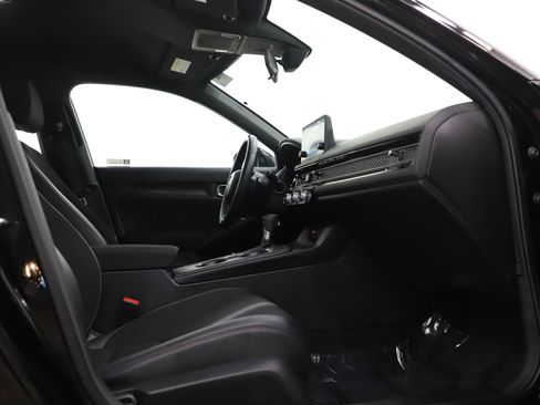 Used 2024 Honda Civic Sport image 11