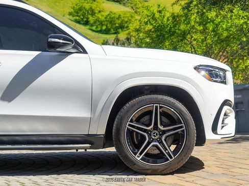 Used 2024 Mercedes-Benz GLS 450 GLS 450 image 11