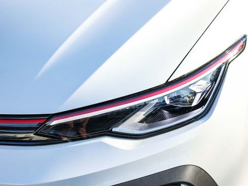 New 2026 Volkswagen GTI SE image 15