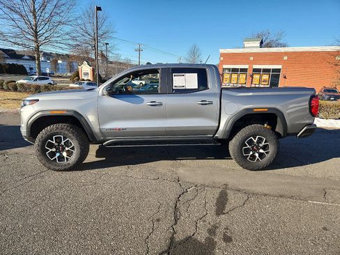 Used 2024 GMC Canyon AT4X image 8