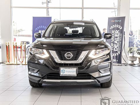 Used 2020 Nissan Rogue SV AWD/4WD image 2