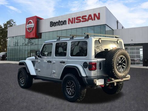 Used 2024 Jeep Wrangler Unlimited Rubicon image 12