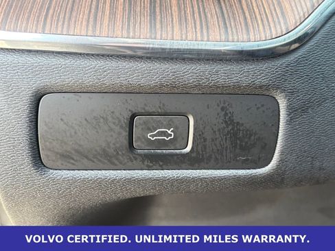 Certified 2023 Volvo XC60 B5 Ultimate w/ Protection Package Premier FWD image 21