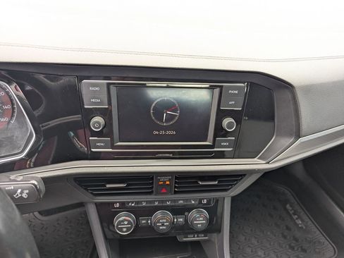 Used 2021 Volkswagen Jetta FWD image 20