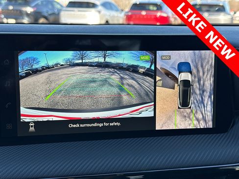 Used 2026 Nissan Kicks SR w/ Illumination Package image 29