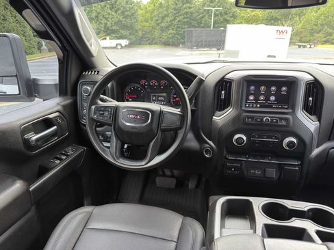 Used 2024 GMC Sierra 3500 Pro w/ Convenience Package AWD/4WD image 21