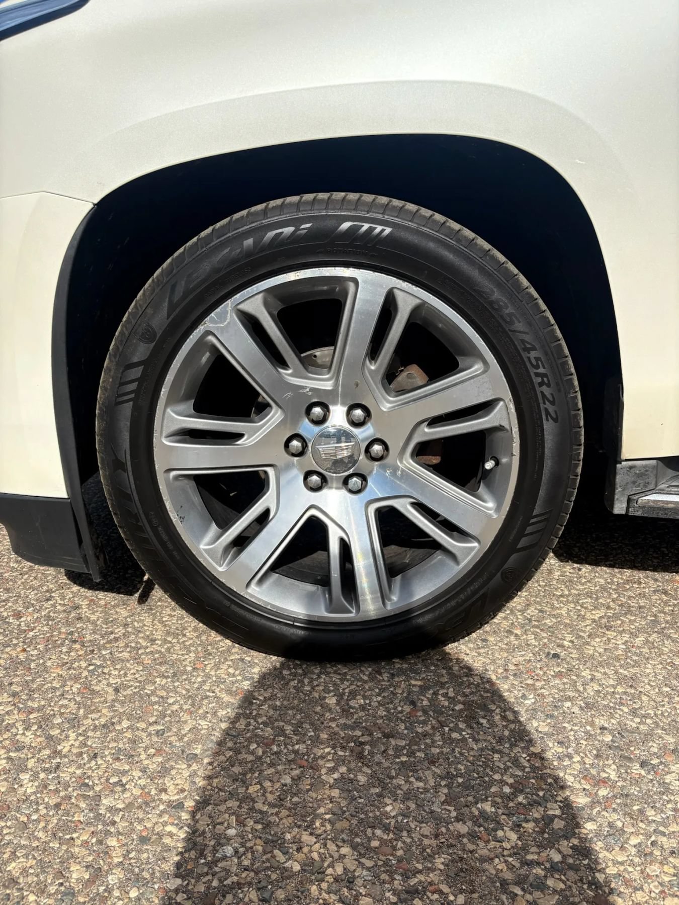 Used 2015 Cadillac Escalade ESV Luxury AWD/4WD image 9