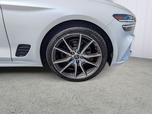Used 2023 Genesis G70 2.0T AWD/4WD image 9