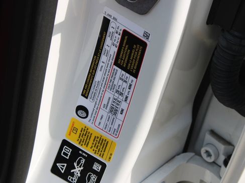 Used 2023 BMW X3 xDrive30i w/ Convenience Package image 31