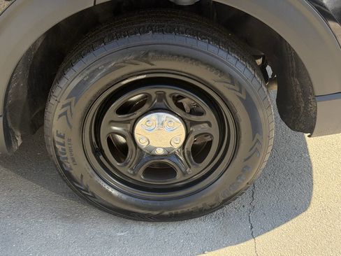 Used 2022 Ford Explorer 4WD Police Interceptor image 30