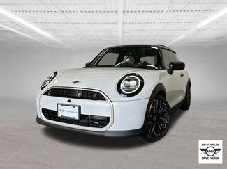 New 2025 MINI Cooper S video 1
