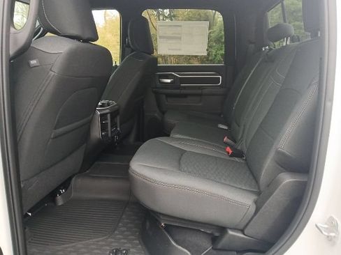 New 2026 RAM 2500 Big Horn AWD/4WD image 13