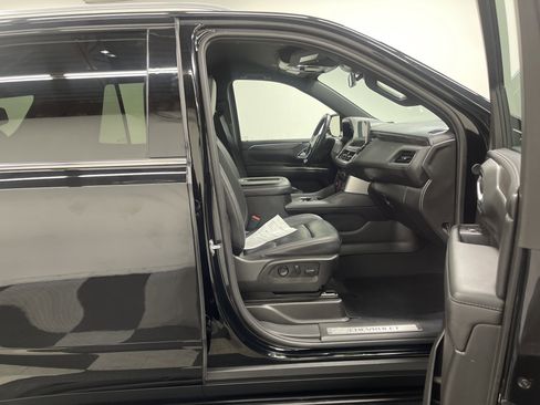 Used 2024 Chevrolet Tahoe LT image 26