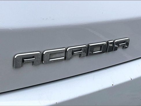 Used 2019 GMC Acadia Denali w/ Technology Package image 8