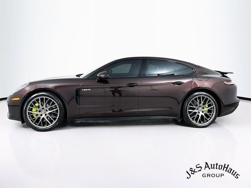 Used 2021 Porsche Panamera 4S image 4