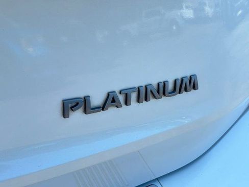 Used 2024 Nissan Rogue Platinum w/ Platinum Premium Package FWD image 28