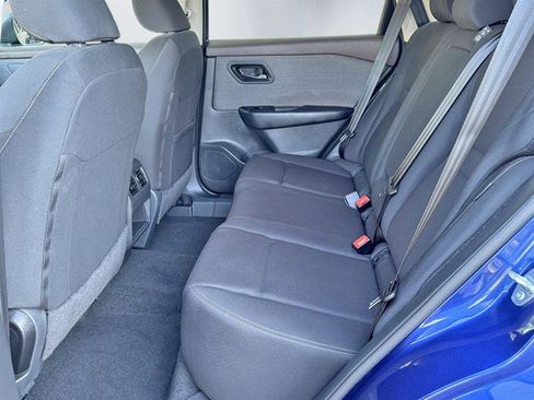 Used 2023 Nissan Rogue S AWD/4WD image 20