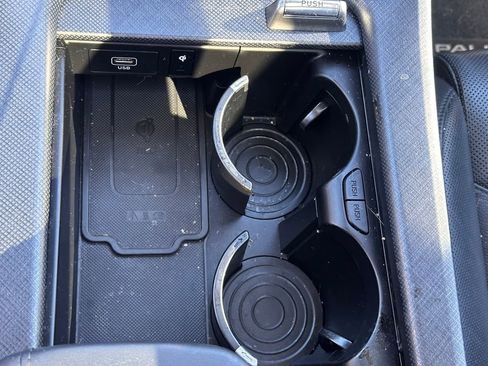 Used 2023 Hyundai Palisade Limited image 39