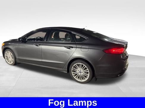 Used 2016 Ford Fusion SE w/ Equipment Group 202A image 15