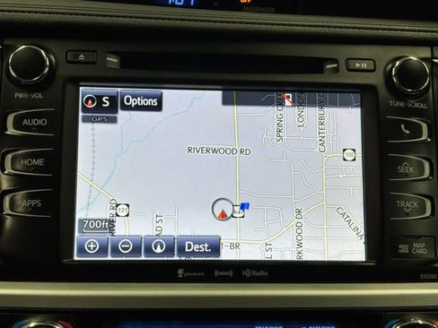 Used 2019 Toyota Highlander SE image 28