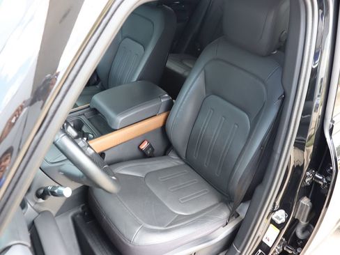 Used 2022 Land Rover Defender 110 X image 41