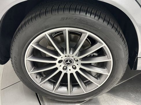 Certified 2025 Mercedes-Benz GLE 350 4MATIC image 19