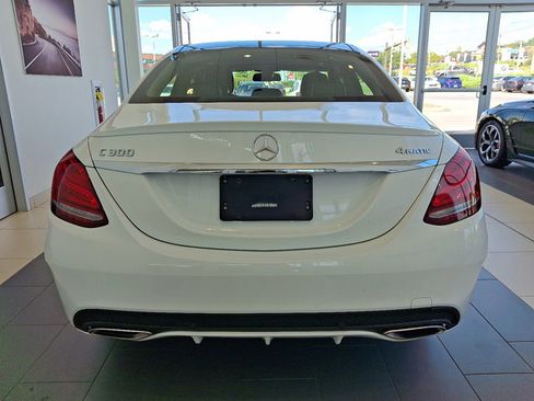 Used 2018 Mercedes-Benz C 300 4MATIC Sedan image 5