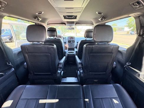 Used 2018 Dodge Grand Caravan GT FWD image 15