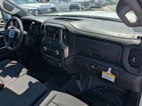 New 2026 GMC Sierra 2500 Pro RWD image 18
