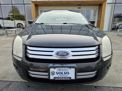Used 2007 Ford Fusion SE FWD image 2