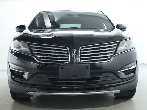 Used 2017 Lincoln MKC Premiere image 5