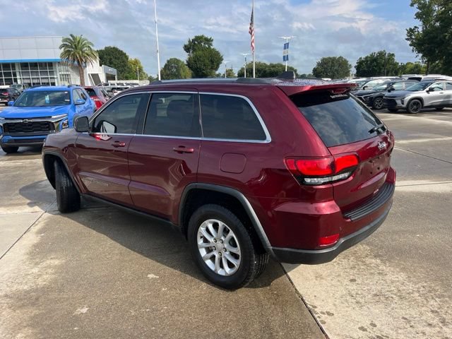 Used 2021 Jeep Grand Cherokee Laredo w/ Security & Convenience Group AWD/4WD image 4