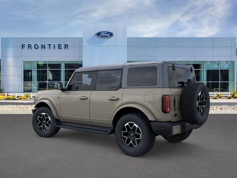 New 2025 Ford Bronco Outer Banks image 4