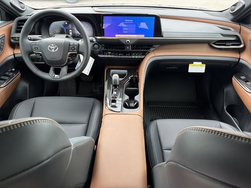 New 2026 Toyota Crown AWD/4WD image 19