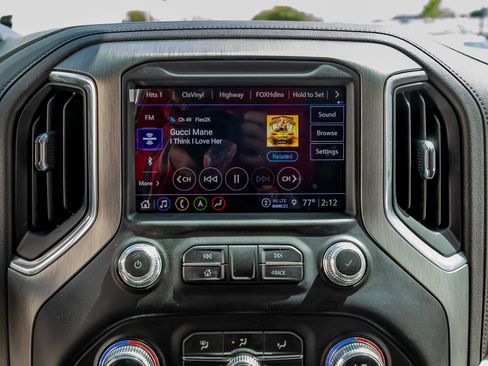 Used 2023 GMC Sierra 3500 Denali w/ Denali Ultimate Package image 24