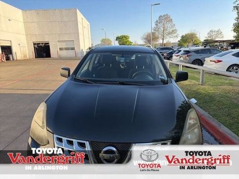 Used 2015 Nissan Rogue S w/ Convenience Package image 1