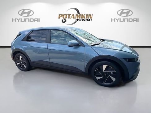 New 2026 Hyundai Ioniq 5 SEL RWD image 4