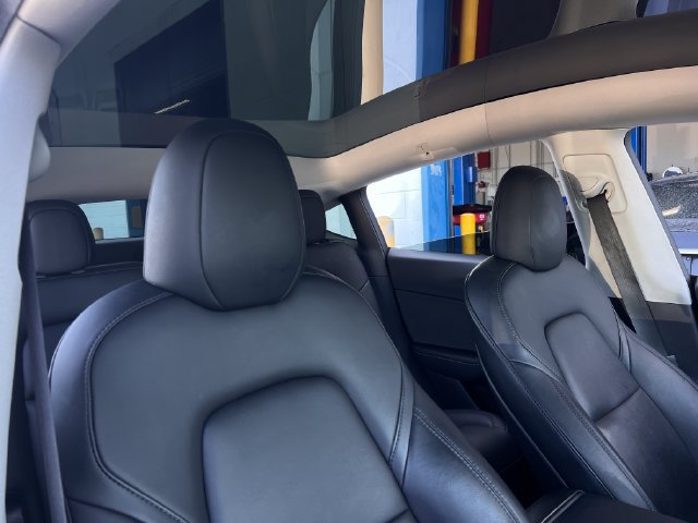 Used 2021 Tesla Model Y 2WD image 32