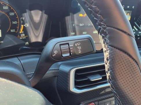 Used 2025 Ford Mustang GT Premium image 19