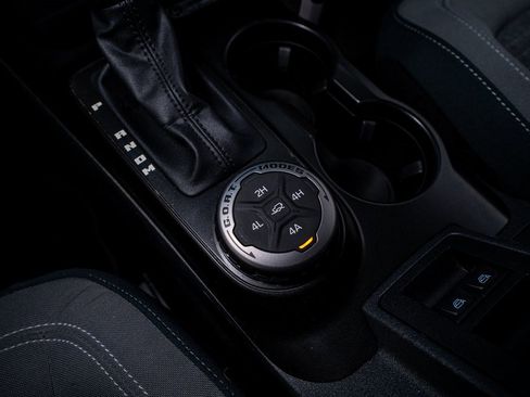 Used 2022 Ford Bronco Outer Banks image 48