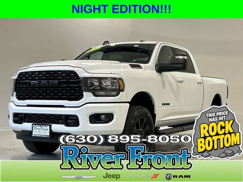 Used 2024 RAM 2500 Big Horn w/ Night Edition AWD/4WD image 1