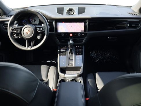 New 2026 Porsche Macan S image 21