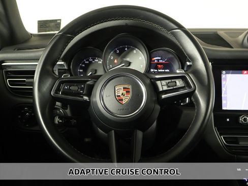 Used 2023 Porsche Macan S image 5