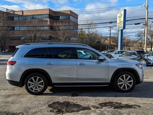 Used 2022 Mercedes-Benz GLS 450 4MATIC image 6