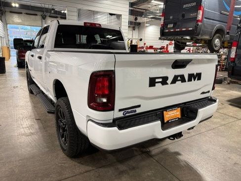 Used 2025 RAM 2500 Big Horn AWD/4WD image 27