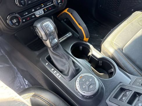 Used 2024 Ford Bronco Badlands AWD/4WD image 20