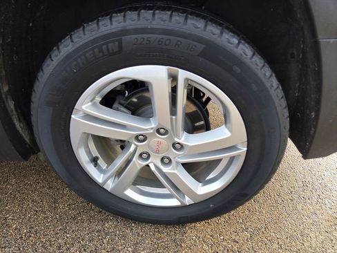 Used 2020 GMC Terrain SLE w/ Driver Convenience Package image 41